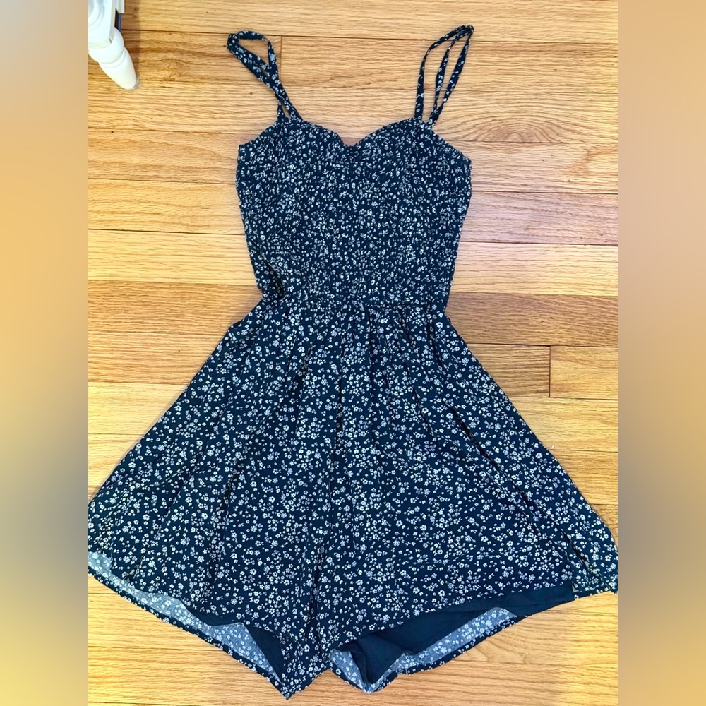 Women’s Navy Floral Romper with pockets